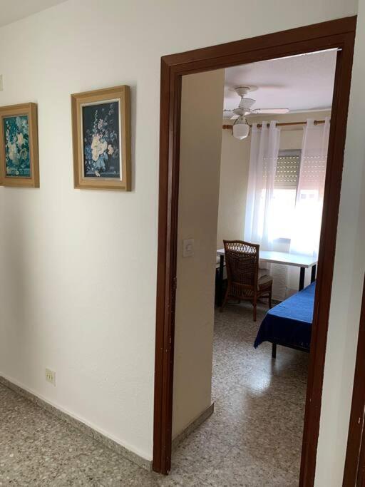 Cozy Room Guapo-Alicante Nearby The Beach And The Center Exterior photo